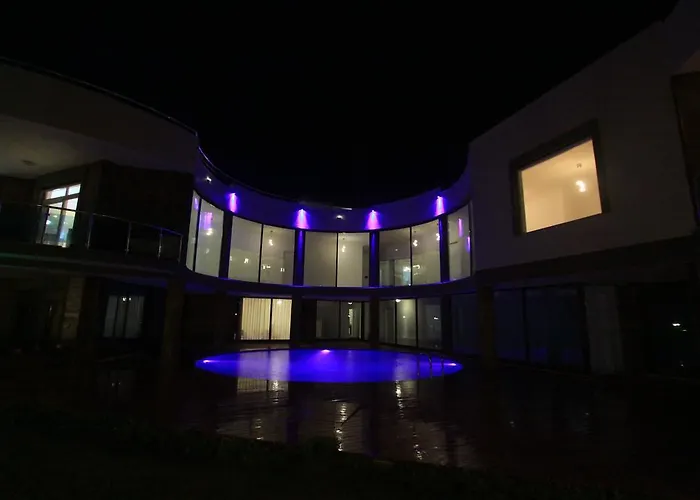 Cinar Boutique Алачати