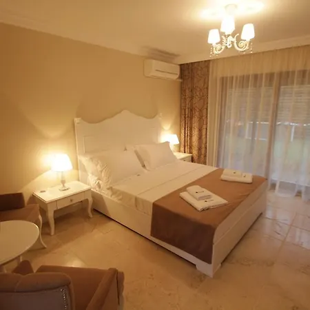 Cinar Boutique Alaçatı